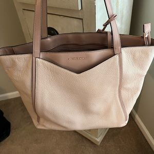 Micheal Kors large tote bag & wristlet
